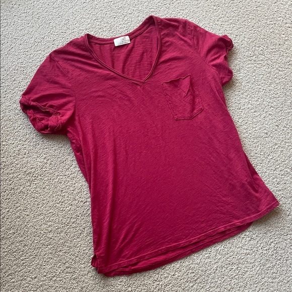 T.La Red Tee - Picture 3 of 4